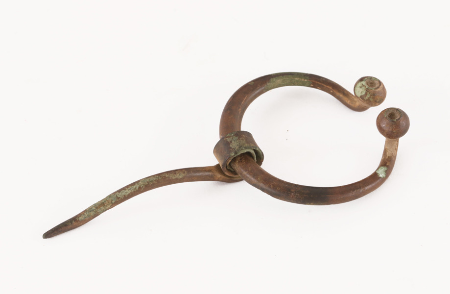 Antikt ringspänne