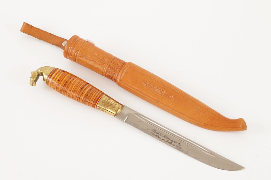 Kniv med slida, Issakki Järvenpää, Finland