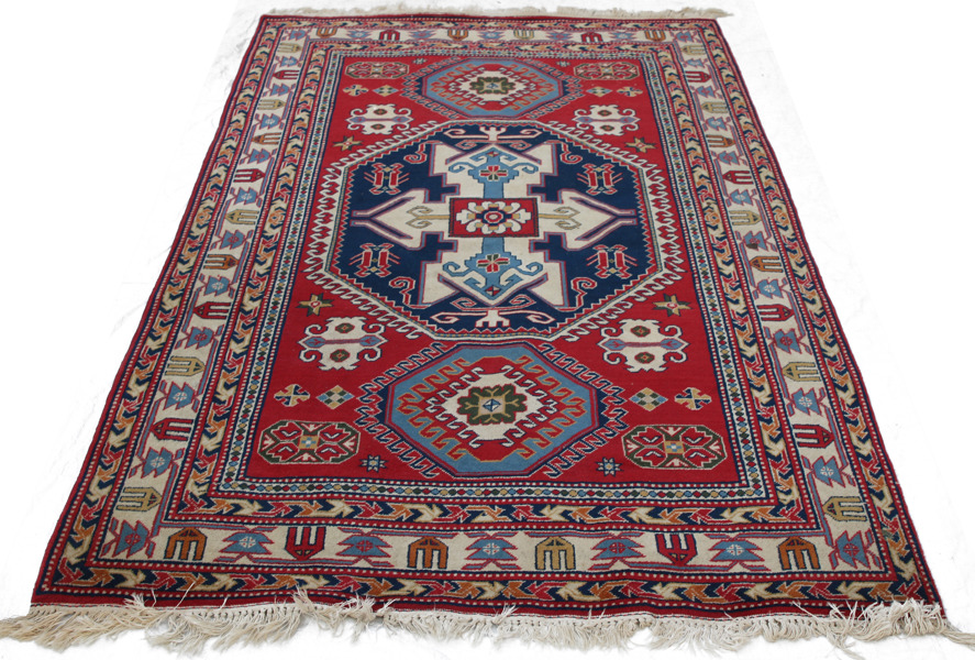 Maskinvävd matta, orientalisk