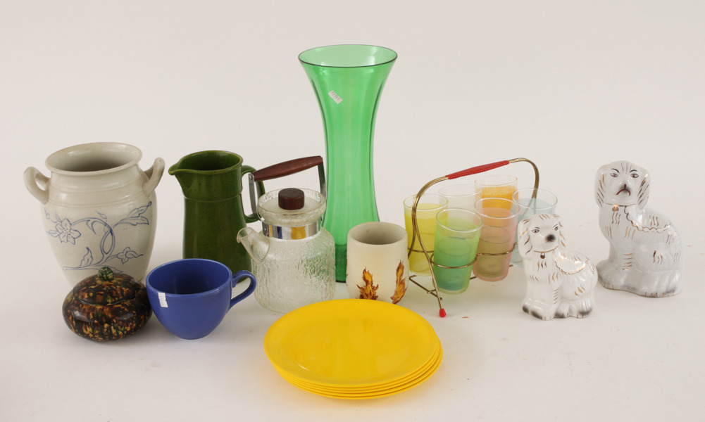 Parti glas och keramik