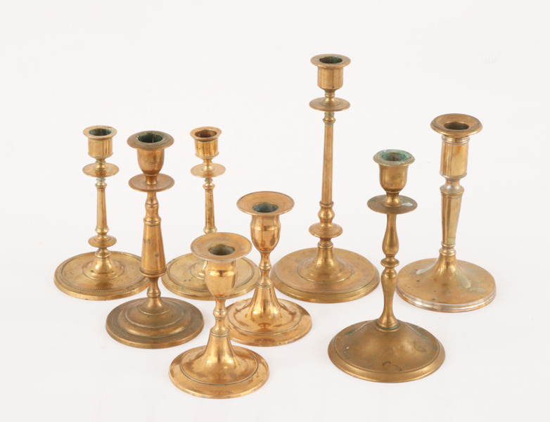 Ljusstakar 8st, mestadels 1800-tal