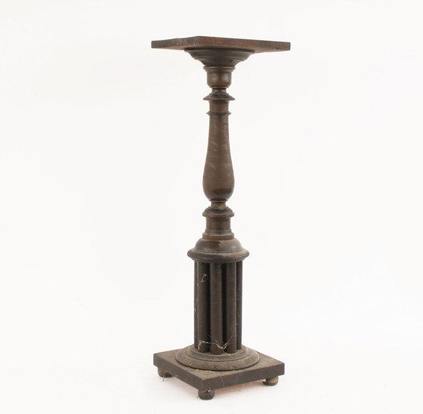 Piedestal, omkring år 1900