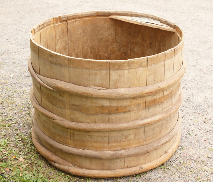 Laggad tunna, allmoge, 1800-tal