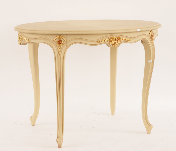 Salongsbord, rokokostil, 1900-talets första hälft