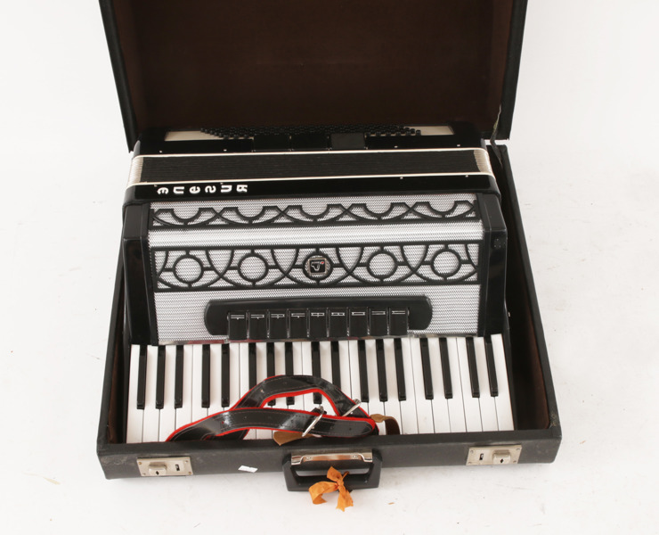 Pianodragspel, Ryssland