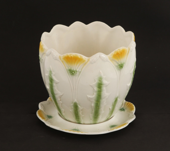 Ytterfoder med underfat, Rörstrand, omkring år 1900