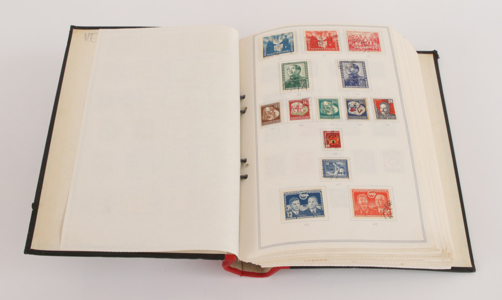 Album med frimärken, DDR, 1949-1990