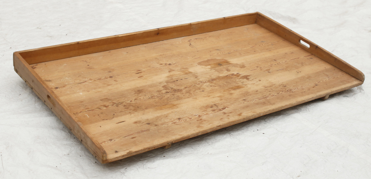 Bakbordsskiva, allmoge, 1800-tal