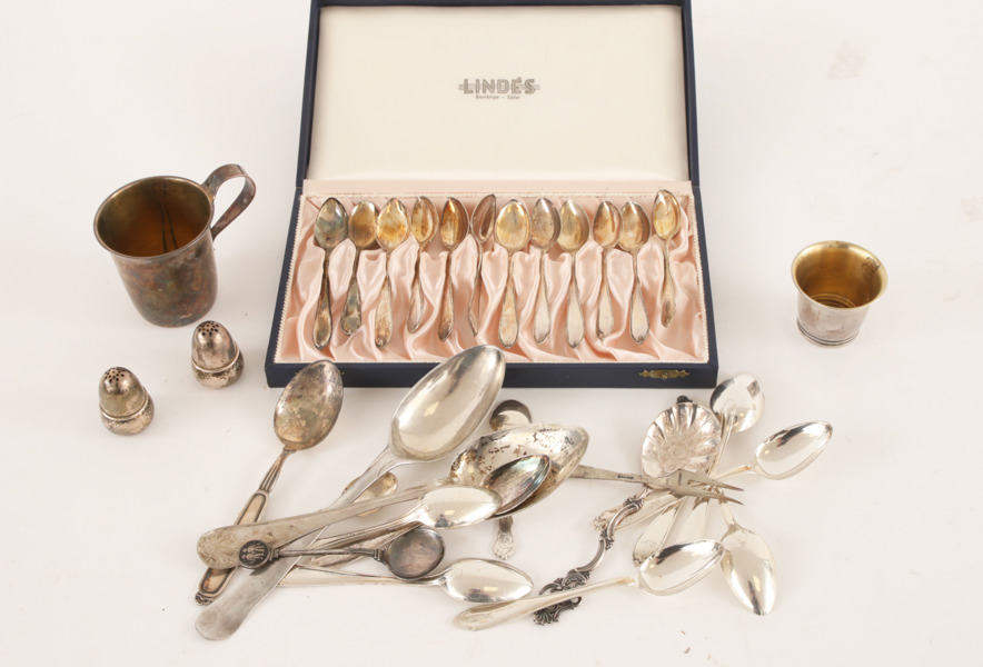 Parti silverföremål