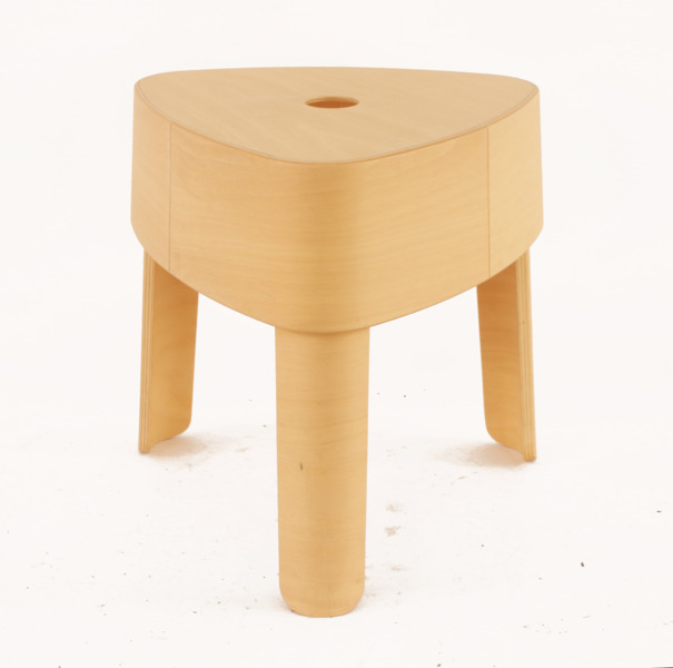 Sidobord/pall, "Plektra", Matti Klenell för Iittala