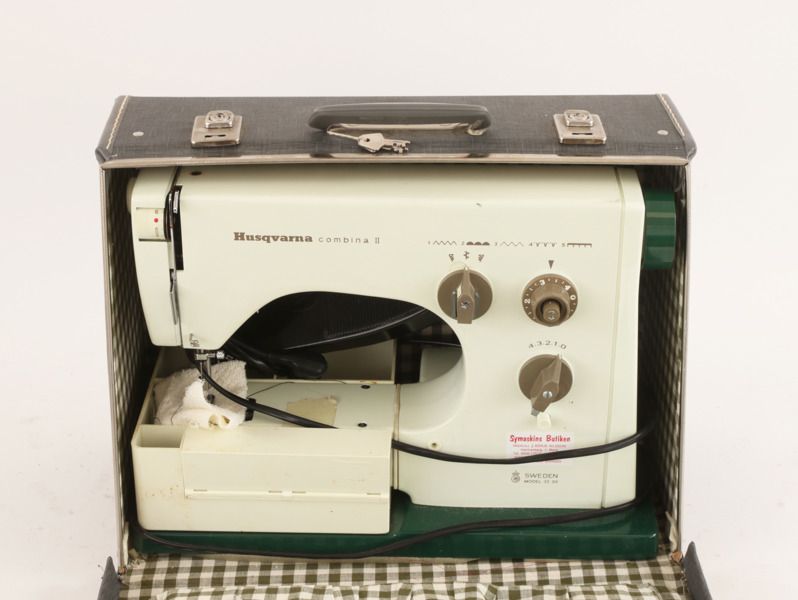 Symaskin, Husqvarna Combina II