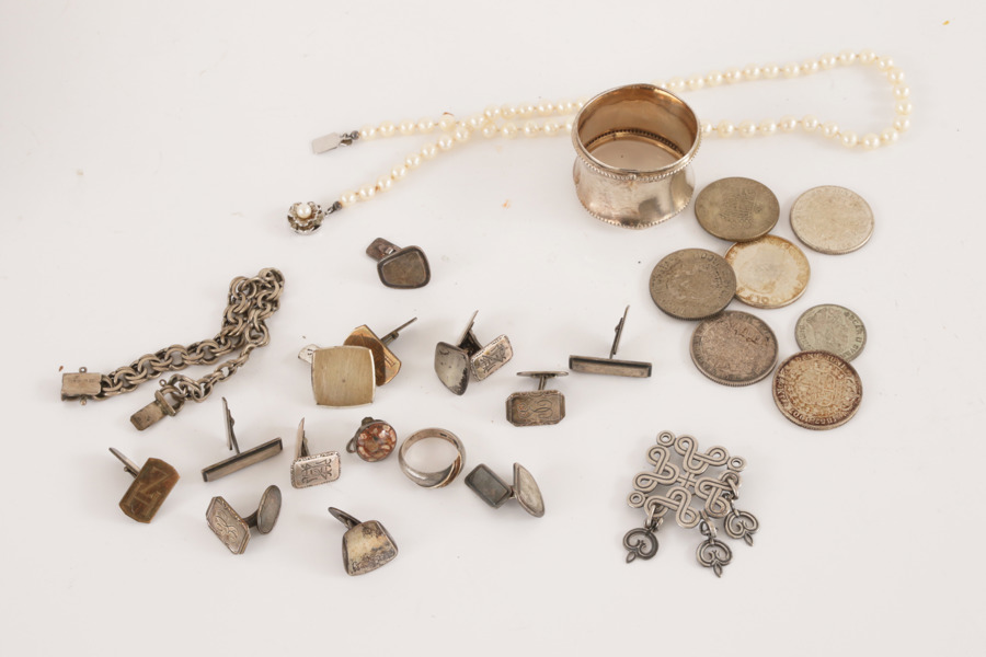 Parti silverföremål