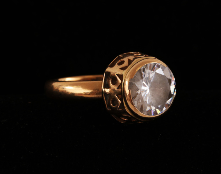 Ring i 18k