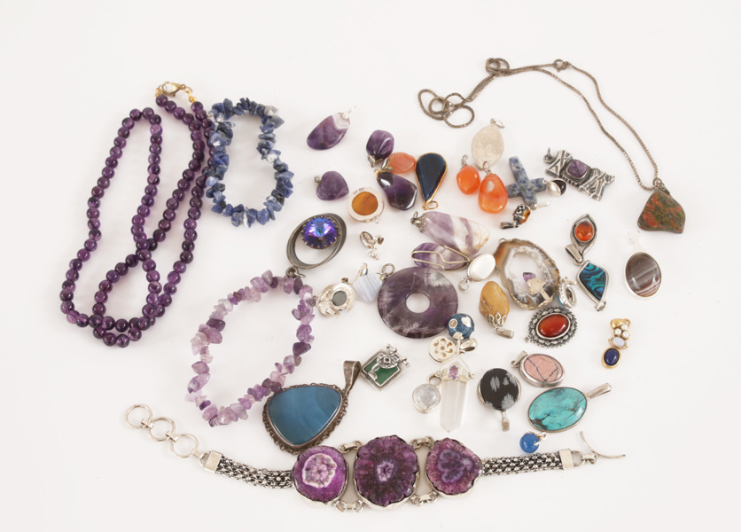 Parti smycken, bl.a. silver