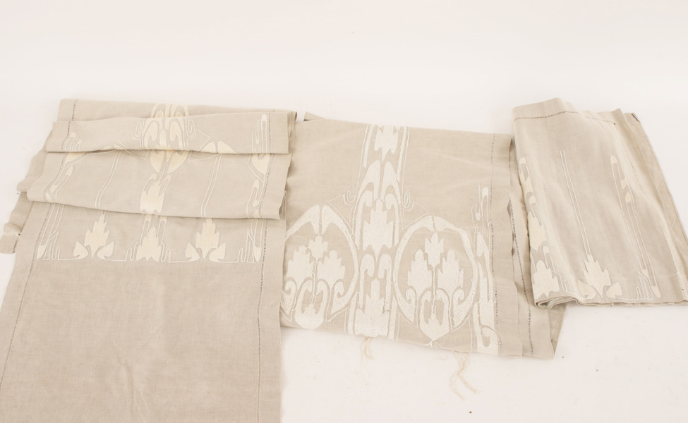 Gardiner ett par med kappa, jugend, 1900-talets första hälft