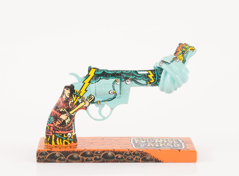 Skulptur, "Non Violence - Peace n Luv", Håkan Hellström, 2017