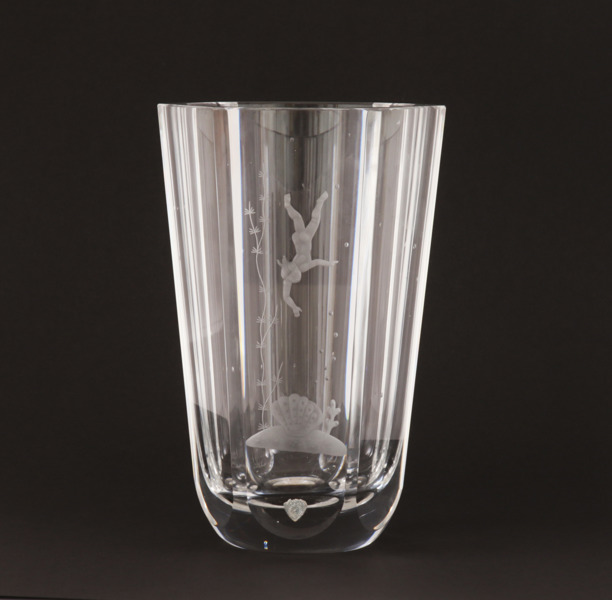 Vas, "Pärlfiskaren," Nils Landberg för Orrefors, Expo, 1985