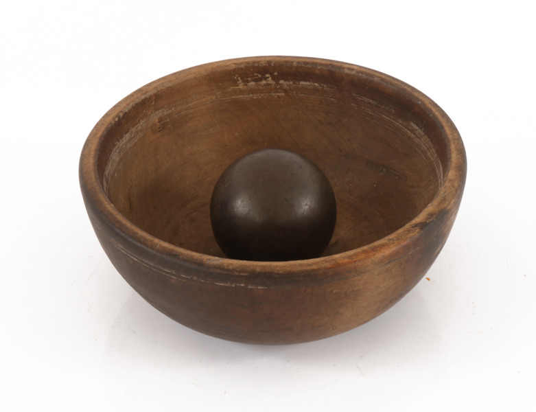 Mortel med kula, allmoge, 1800-tal