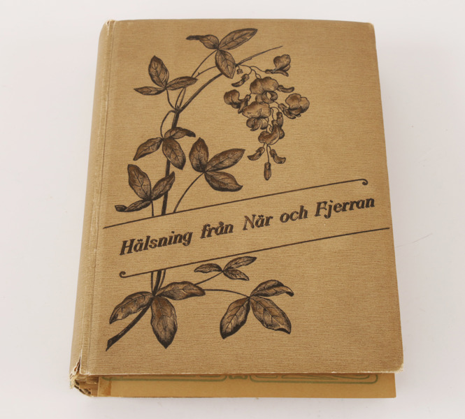 Album med gratulationskort, mestadels 1900-talets första hälft