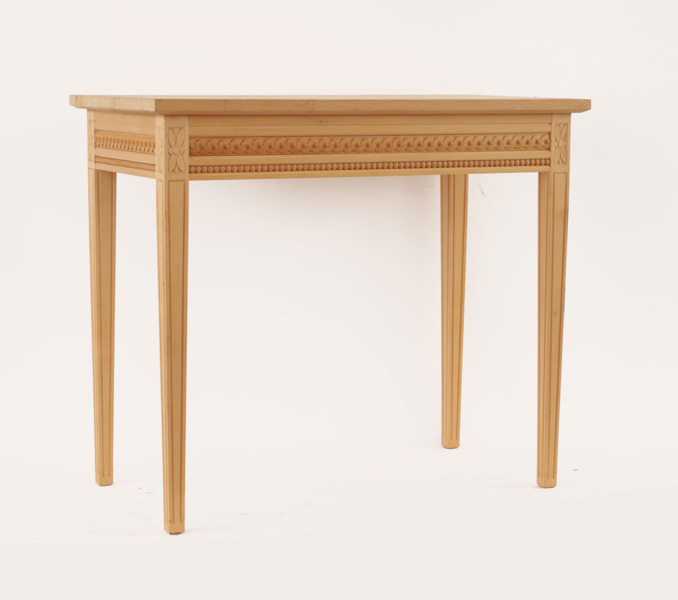 Bord, gustaviansk stil, 1900-talets andra hälft