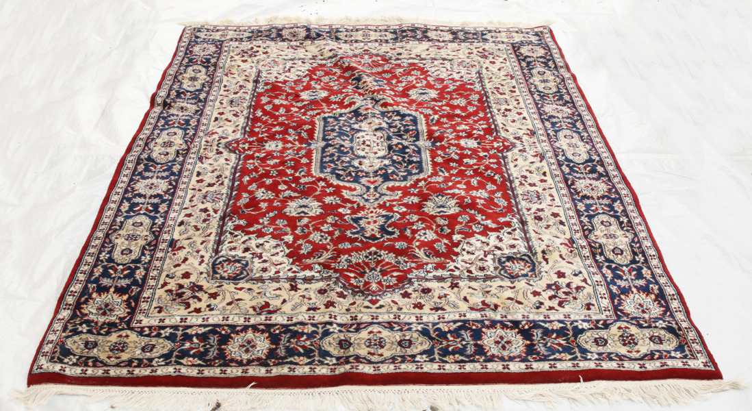 Handknuten matta, orientalisk