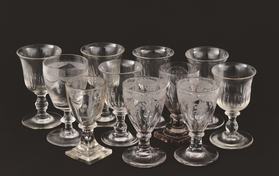 Glas 11 delar, 1800-tal