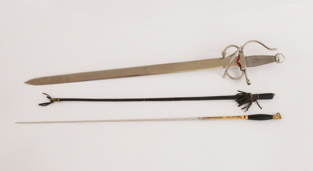 Dekorationssvärd 2st, 1900-tal