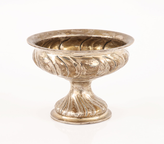 Skål på fot, silver, 1916