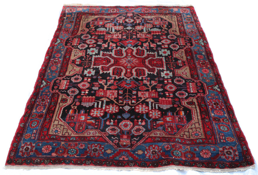 Handknuten matta, orientalisk