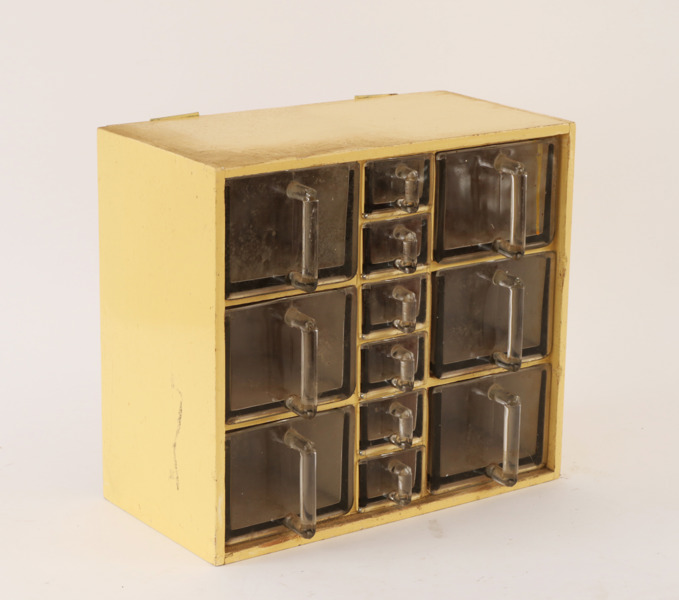 Kryddskåp, 1900-talets första hälft