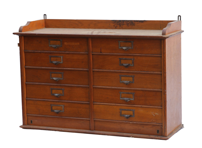 Lådfack för vägg, 1900-talets början