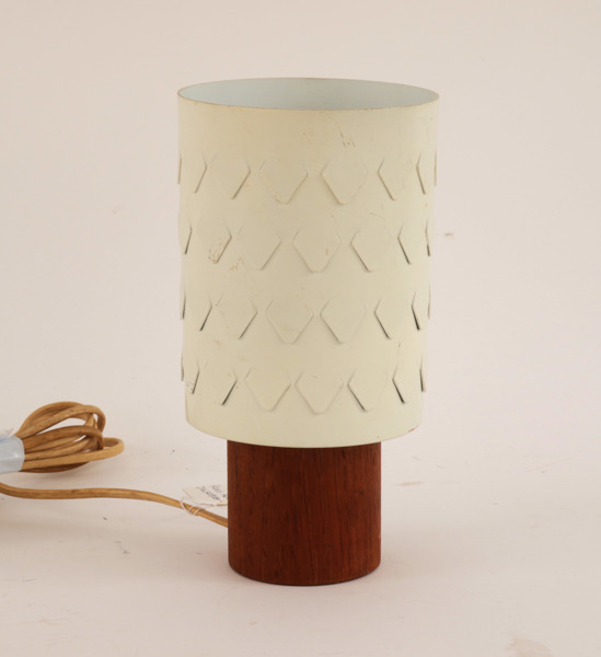 Bordslampa, tillskriven Hans Agne Jakobsson, Markaryd