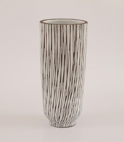 Vas, "Mars", Mari Simmulsson för Upsala Ekeby