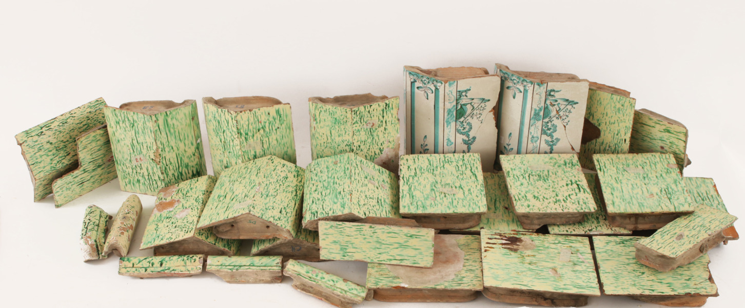 Delar till kakelugn, 1700-tal