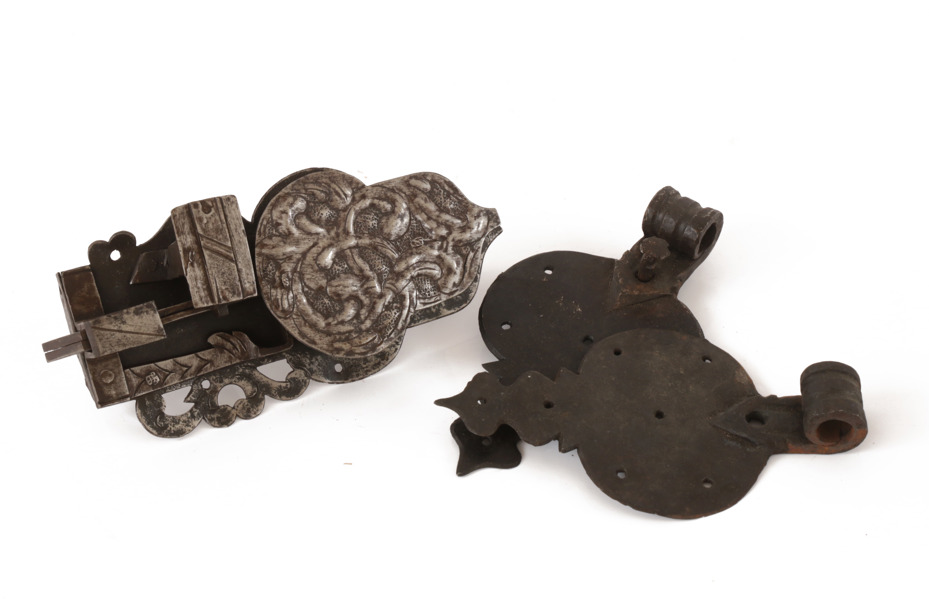 Lås och gångjärn, 1700-tal