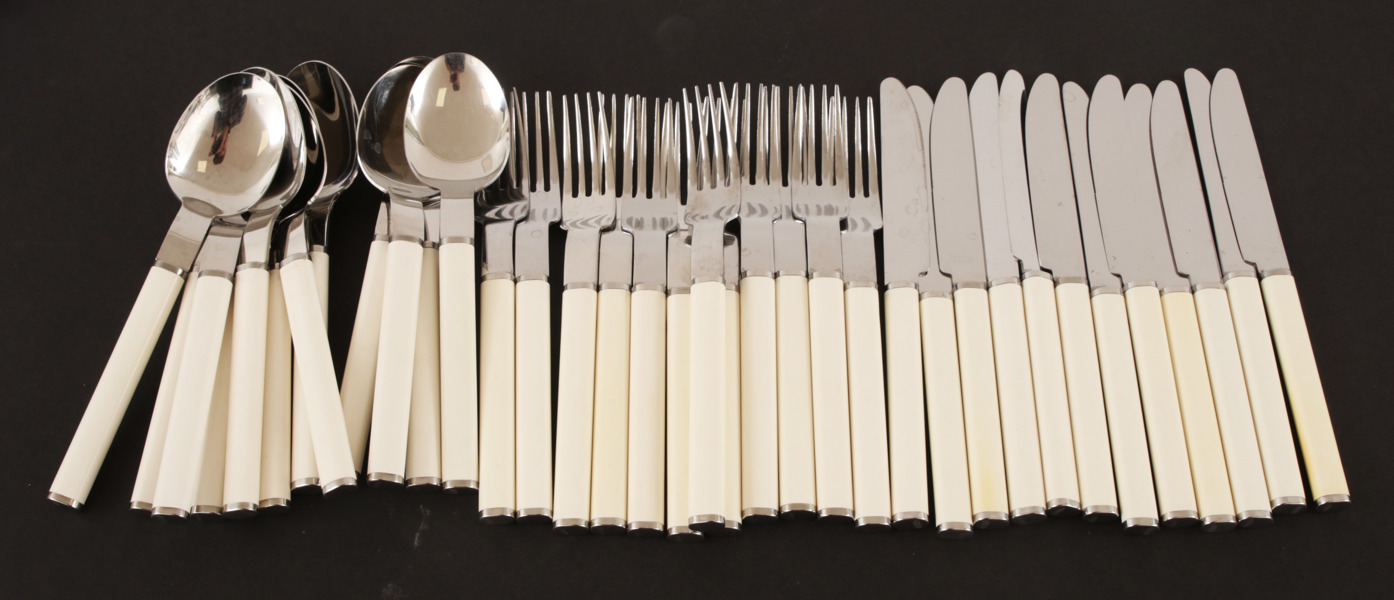 Bestickservisdelar 36st, "Oval Steel", Mikael Björnstjerna för Boda Nova