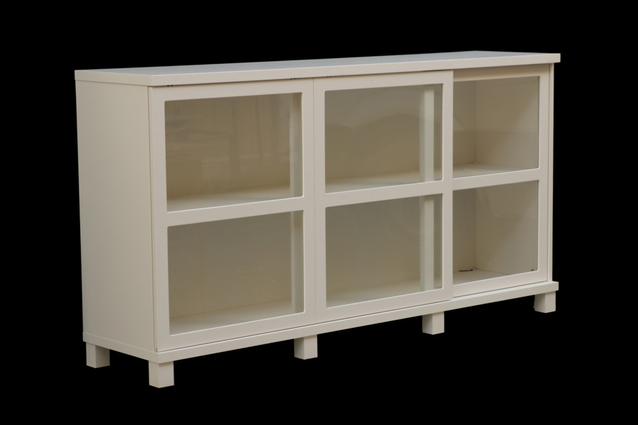 Sideboard med vitrin, 2000-tal