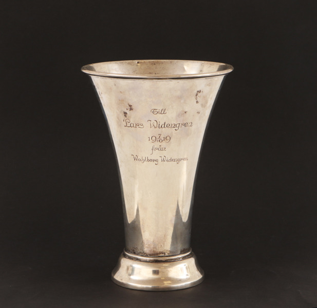 Bägare i silver, C.G.Hallberg, 1918