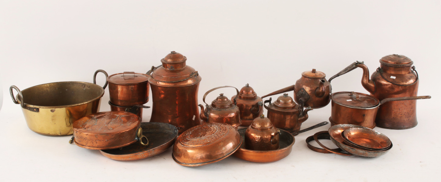 Parti koppar- och mässingsföremål, 18/1900-tal