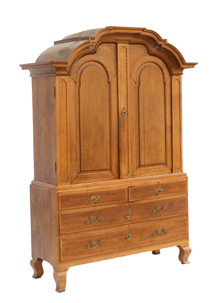 Salskåp, rokoko, 1700-tal