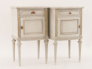 Nattduksbord ett par, gustaviansk stil, 1900-talets första hälft