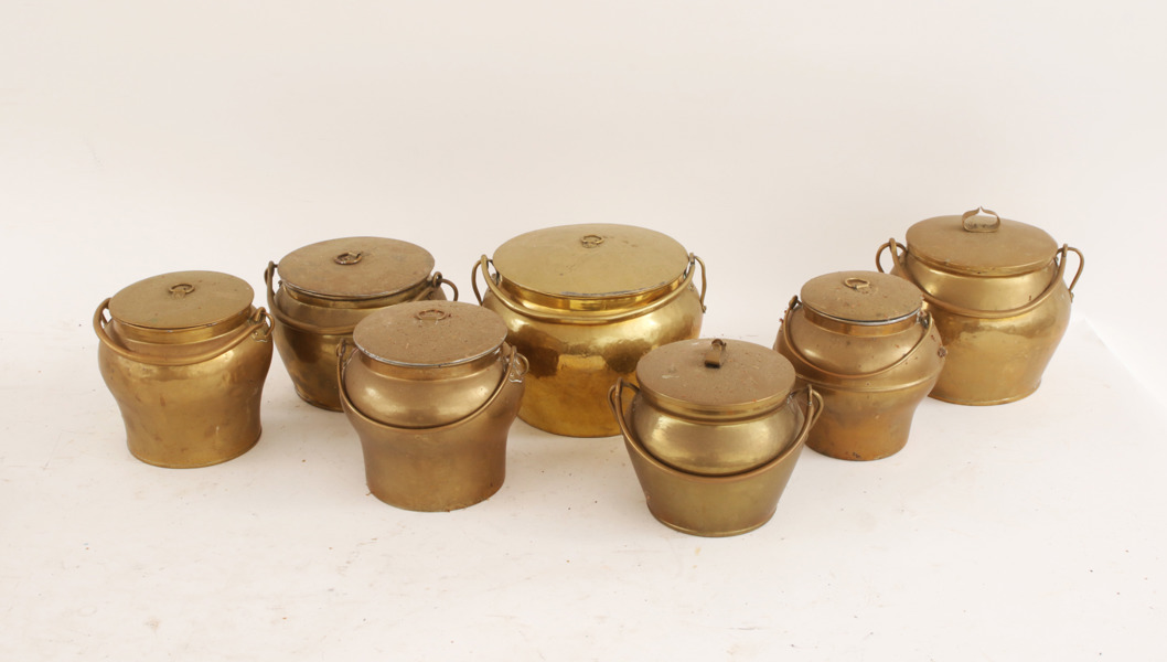 Krukor med lock 7st, mestadels Skultuna