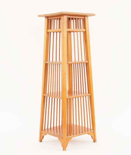 Piedestal, jugend, 1900-talets början