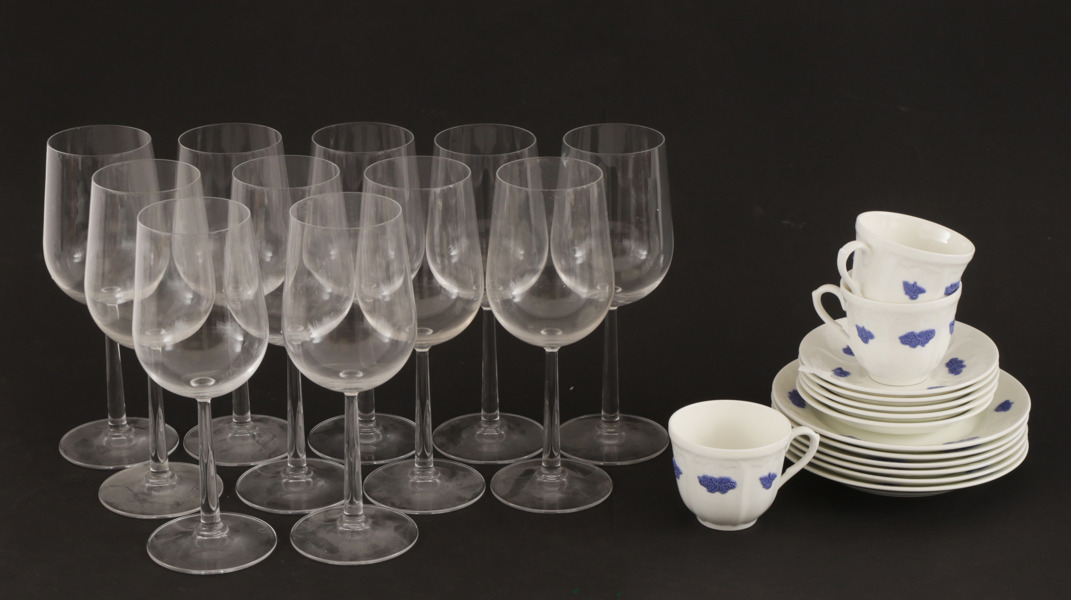 Parti glas och porslin