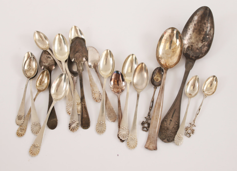 Parti silverföremål, bl.a. 1800-tal