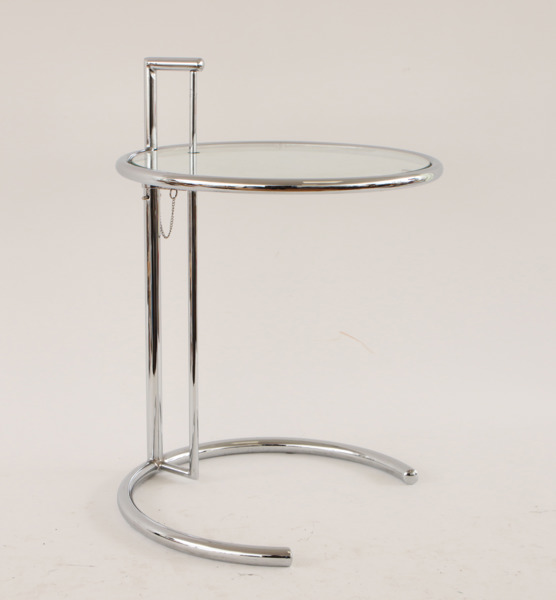 Sidobord, efter Eileen Gray, 1900-talets slut