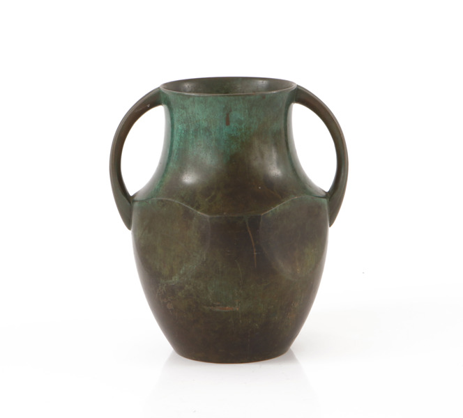 Vas i brons, GAB, Stockholm, 1900-talets första hälft