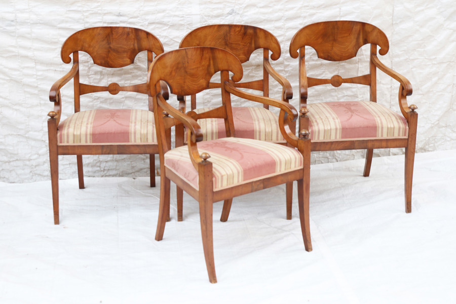 Karmstolar 4st, Karl Johan, 1800-talets första hälft