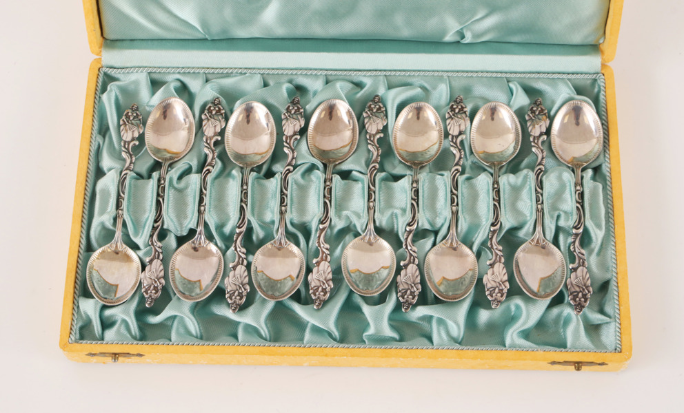 Moccaskedar 12st, silver, "Ulla Wiinblad"