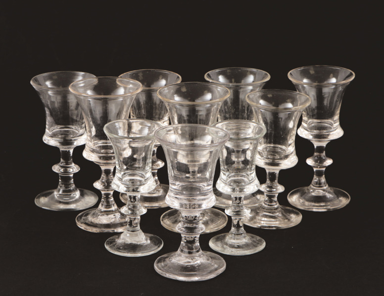 Snapsglas 10st, 1800-tal